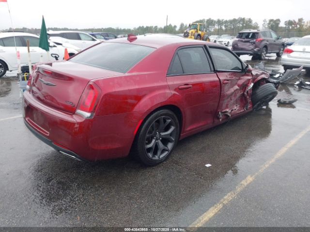 2021 CHRYSLER 300 2C3CCABG4MH525718 Photo 3