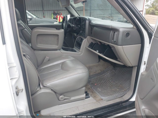 2005 Gmc Yukon Slt მანქანა იყიდება აუქციონზე, vin: 1GKEC13T25R209949, აუქციონის ნომერი: 43543986
