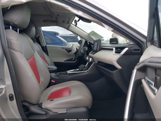 2021 TOYOTA RAV4 HYBRID 2T3RWRFV6MW114308 Photo 4