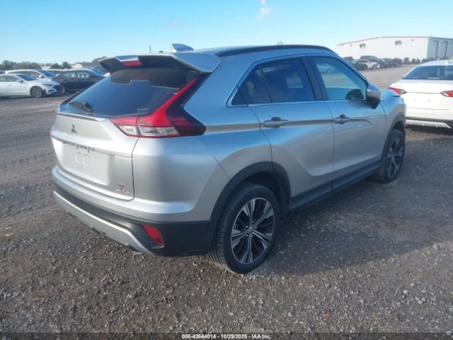 2022 MITSUBISHI ECLIPSE CROSS JA4ATWAA4NZ004944 Photo 3