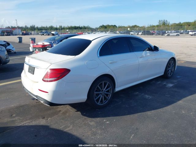 2017 MERCEDES-BENZ E 300 WDDZF4JB6HA121303 Photo 3