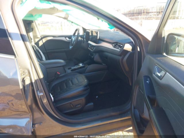 2024 FORD ESCAPE 1FMCU9JA9RUA85127 Photo 4