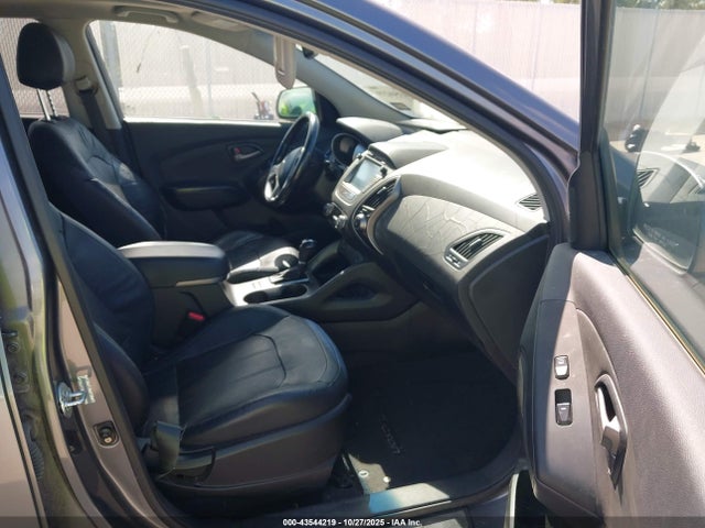 KM8JUCAG3EU842493 Hyundai Tucson Limited