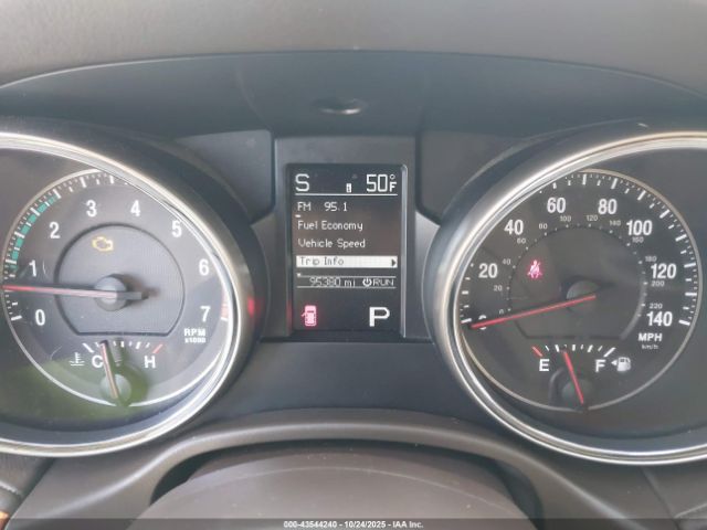 2011 JEEP GRAND CHEROKEE 1J4RR6GT2BC703448 Photo 6