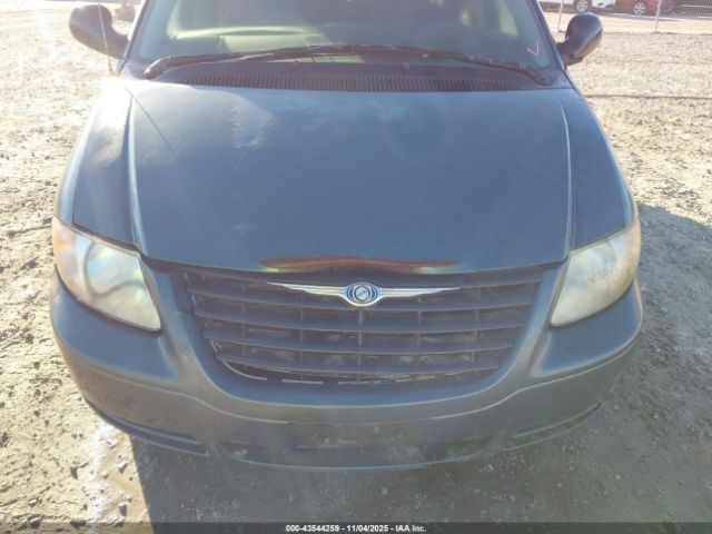 2005 CHRYSLER TOWN & COUNTRY 1C4GP45R45B417772 Photo 5