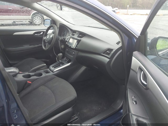 Продаж на аукціоні авто 2019 Nissan Sentra S, vin: 3N1AB7AP2KY268191, номер лоту: 43544302