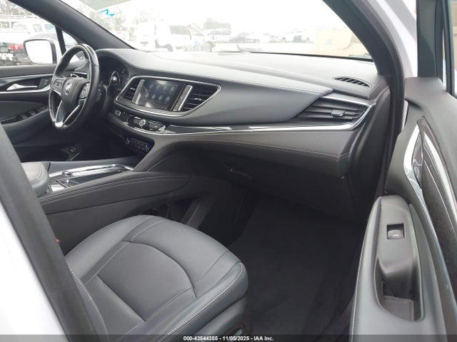 5GAERBKW4RJ137296 Buick Enclave Essence