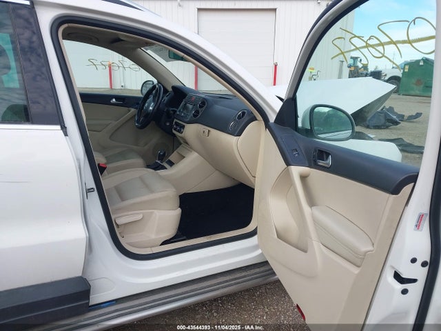 Aukcja sprzedaży 2011 Volkswagen Tiguan Se, vin: WVGAV7AX6BW513761, numer aukcji: 43544393