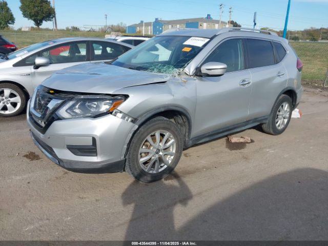 2018 NISSAN ROGUE KNMAT2MV9JP558404 Photo 1