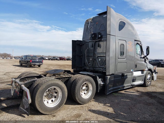 Продаж на аукціоні авто 2023 Freightliner New Cascadia 126, vin: 3AKJHHDR1PSUK1137, номер лоту: 43544412