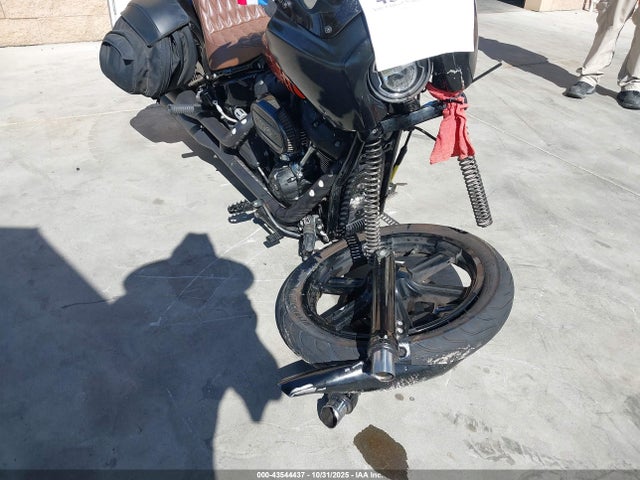 1HD1YYK28NB052447 Harley-Davidson FXBBS