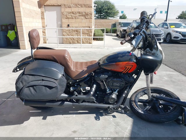 1HD1YYK28NB052447 Harley-Davidson FXBBS