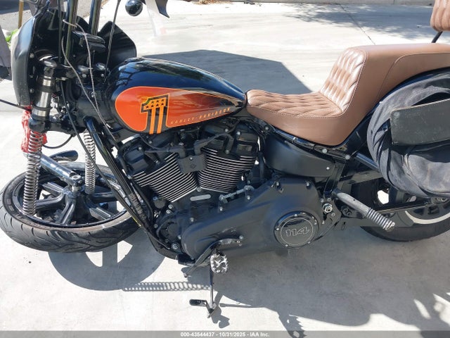 1HD1YYK28NB052447 Harley-Davidson FXBBS
