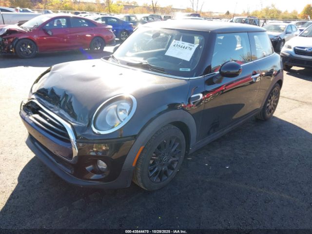 2017 MINI HARDTOP WMWXP5C39H2G61023 Photo 1