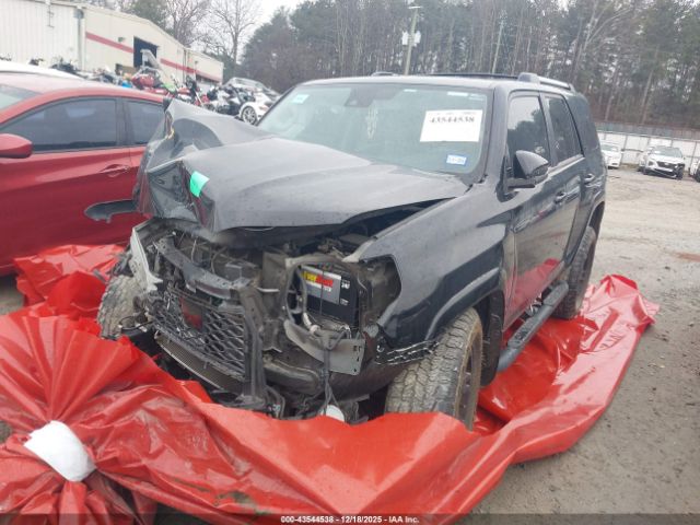 2020 TOYOTA 4RUNNER JTEZU5JR5L5225619 Photo 1