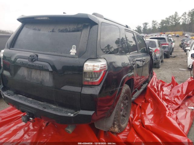 2020 TOYOTA 4RUNNER JTEZU5JR5L5225619 Photo 3