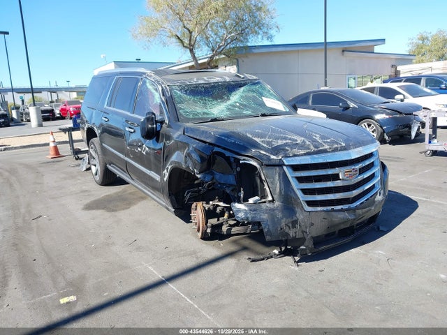 2016 CADILLAC ESCALADE ESV 1GYS3JKJ1GR299946 Photo 0