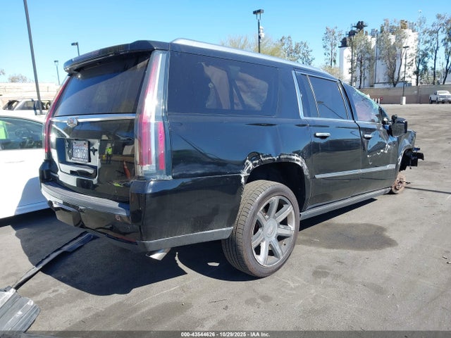 2016 CADILLAC ESCALADE ESV 1GYS3JKJ1GR299946 Photo 3