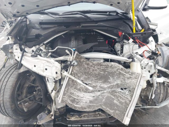 2016 BMW X5 5UXKR0C5XG0S89063 Photo 9