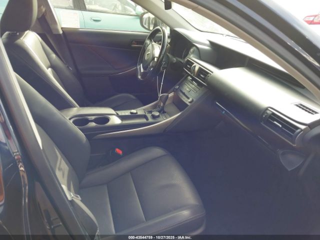 2017 LEXUS IS 200T JTHBA1D22H5051147 Photo 4