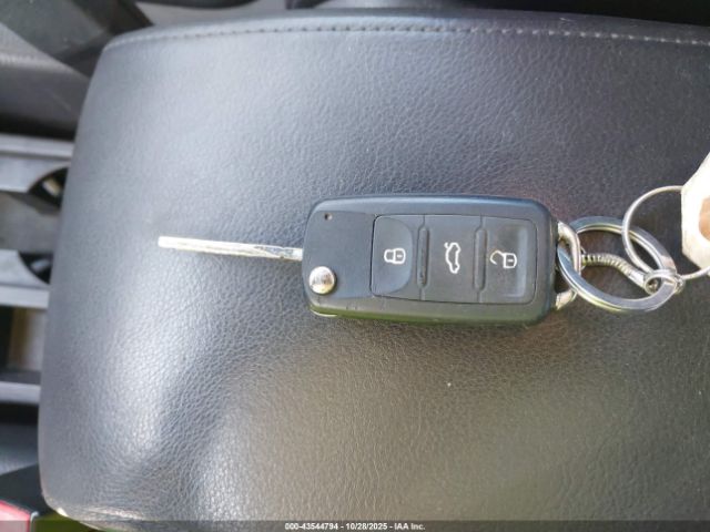 2012 VOLKSWAGEN TIGUAN WVGBV7AX4CW564732 Photo 10