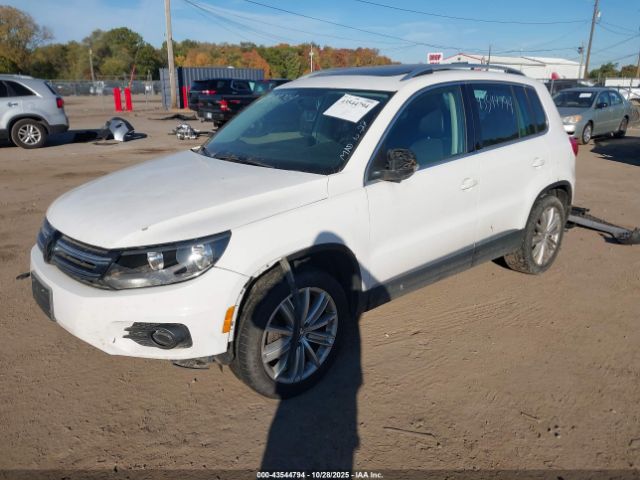 2012 VOLKSWAGEN TIGUAN WVGBV7AX4CW564732 Photo 1
