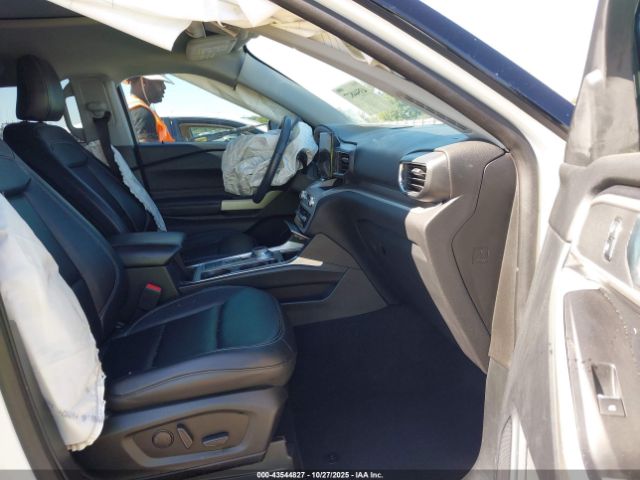 2021 FORD EXPLORER 1FMSK7DHXMGA49890 Photo 4