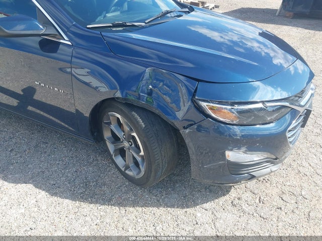 Chevrolet MALIBU LT 2022 1G1ZD5ST9NF181175 Image 6