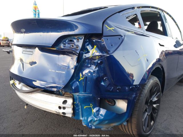 2023 TESLA MODEL Y 7SAYGDEE0PF929050 Photo 5
