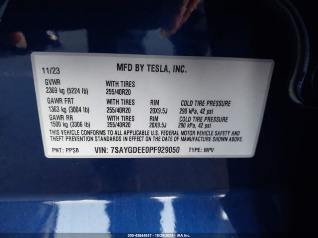 2023 TESLA MODEL Y 7SAYGDEE0PF929050 Photo 8