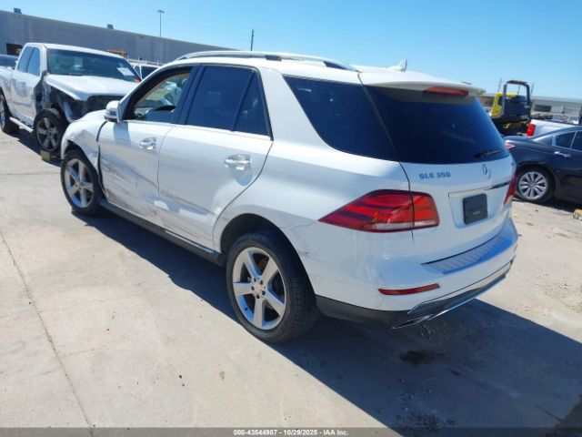 2016 MERCEDES-BENZ GLE 350 4JGDA5HB3GA777029 Photo 2