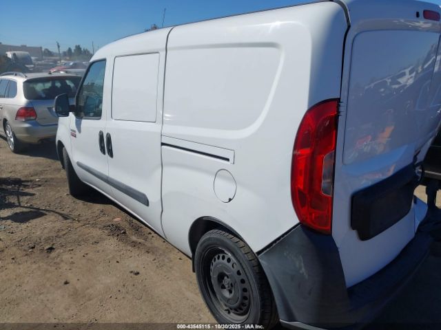 2019 RAM PROMASTER CITY ZFBHRFABXK6M81339 Photo 2