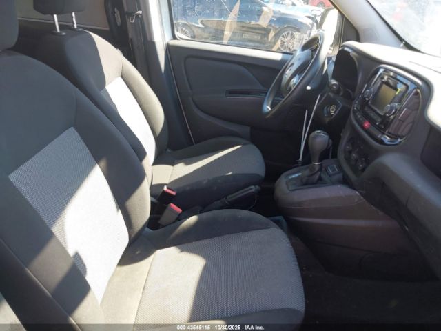 2019 RAM PROMASTER CITY ZFBHRFABXK6M81339 Photo 4