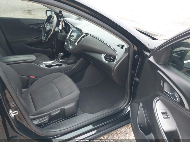 Chevrolet MALIBU LT 2019 1G1ZD5ST6KF168668 Image 5