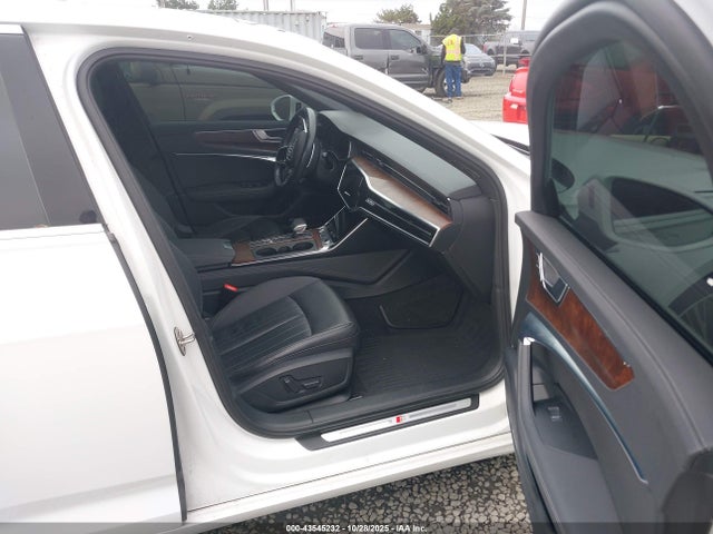 WAUL2AF27KN082057 Audi A6 55 Premium