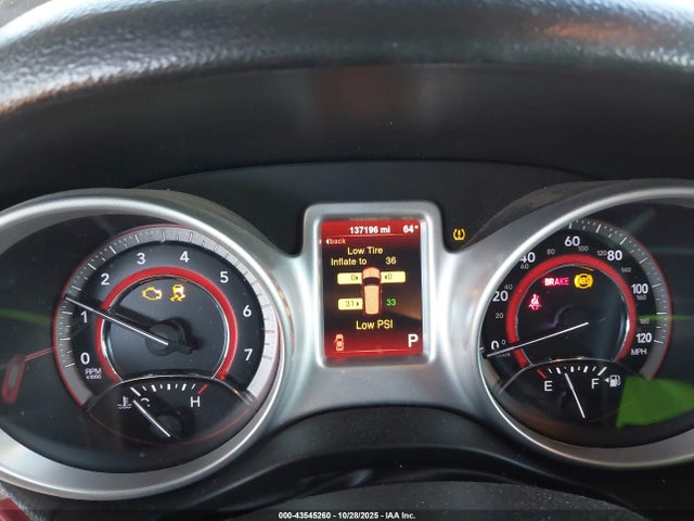 3C4PDCBG0FT718111 Dodge Journey Sxt