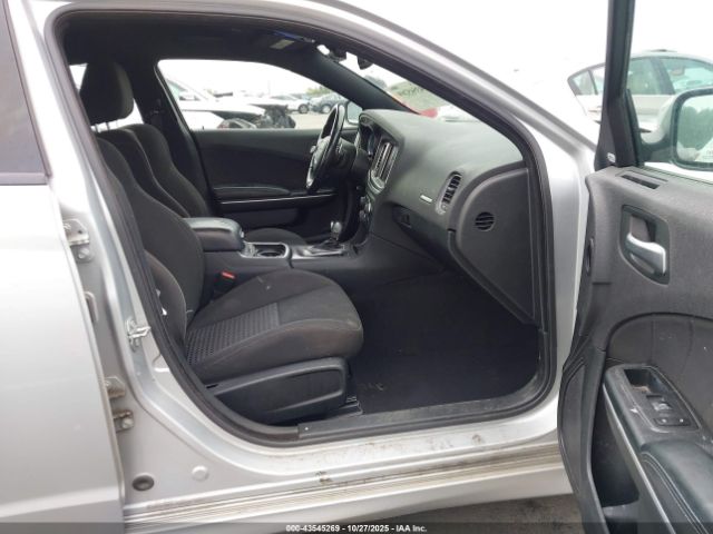 2020 DODGE CHARGER 2C3CDXCT5LH159875 Photo 4