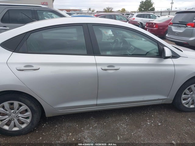Продажа на аукционе авто 2021 Hyundai Accent Se, vin: 3KPC24A66ME147115, номер лота: 43545316