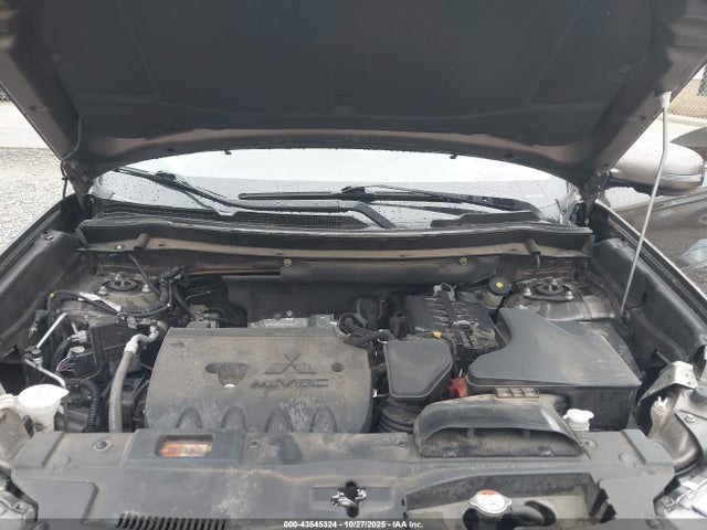 2019 MITSUBISHI OUTLANDER JA4AD3A34KZ047558 Photo 9