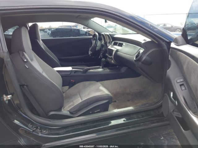 2015 CHEVROLET CAMARO 2G1FD1E33F9234504 Photo 4