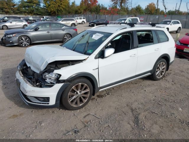2018 VOLKSWAGEN GOLF ALLTRACK 3VWM17AU2JM767675 Photo 1