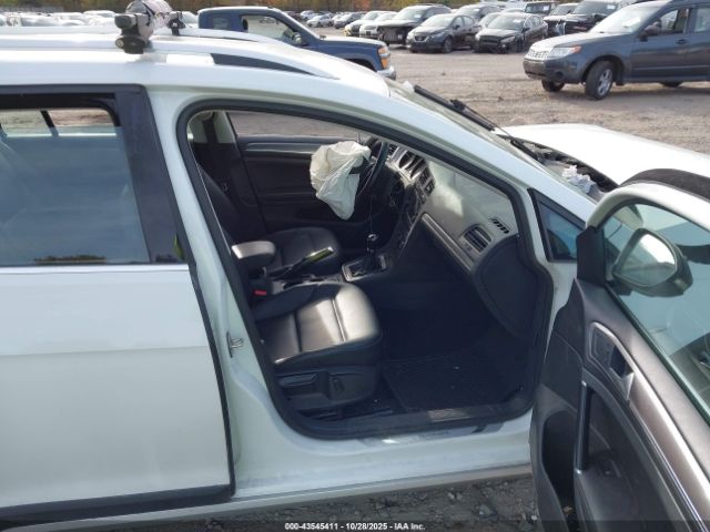 2018 VOLKSWAGEN GOLF ALLTRACK 3VWM17AU2JM767675 Photo 4