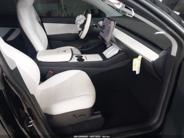 2022 TESLA MODEL Y 7SAYGDEE1NF328579 Photo 4