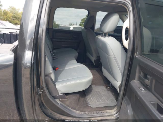 2016 RAM 1500 1C6RR6KT1GS195023 Photo 7
