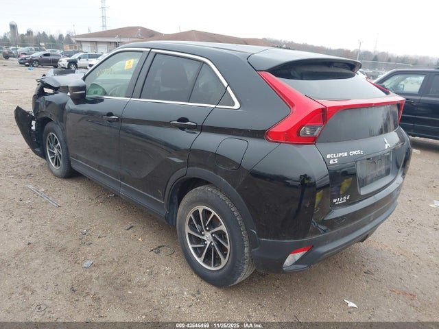 2020 MITSUBISHI ECLIPSE CROSS JA4AS3AA5LZ022724 Photo 2