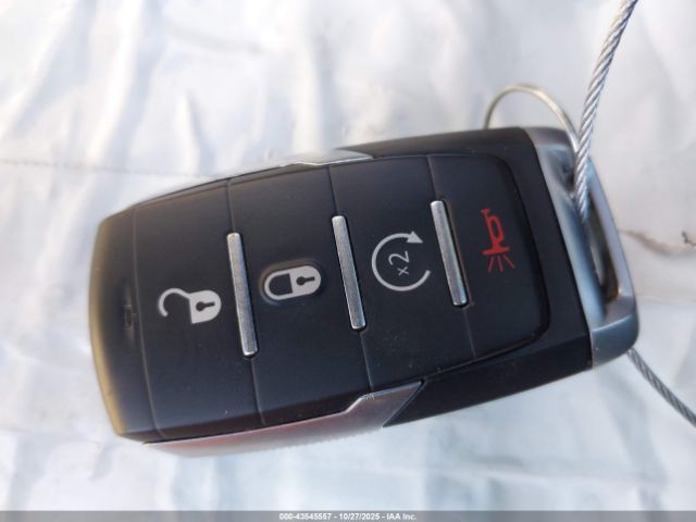 2021 RAM 1500 1C6SRFFTXMN745597 Photo 10