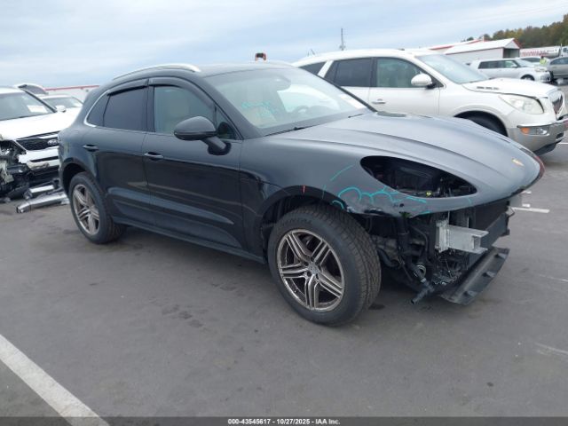 2016 PORSCHE MACAN WP1AB2A56GLB43806