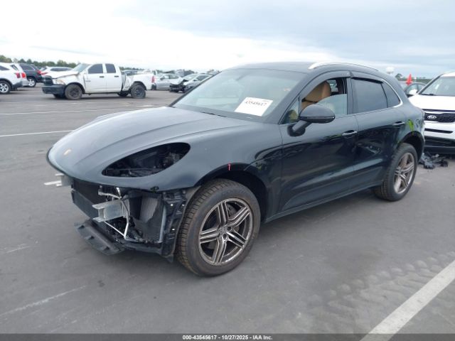 2016 PORSCHE MACAN WP1AB2A56GLB43806 Photo 1