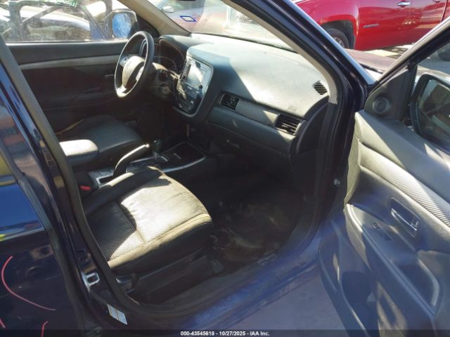 2018 MITSUBISHI OUTLANDER JA4AD2A37JZ038667 Photo 4