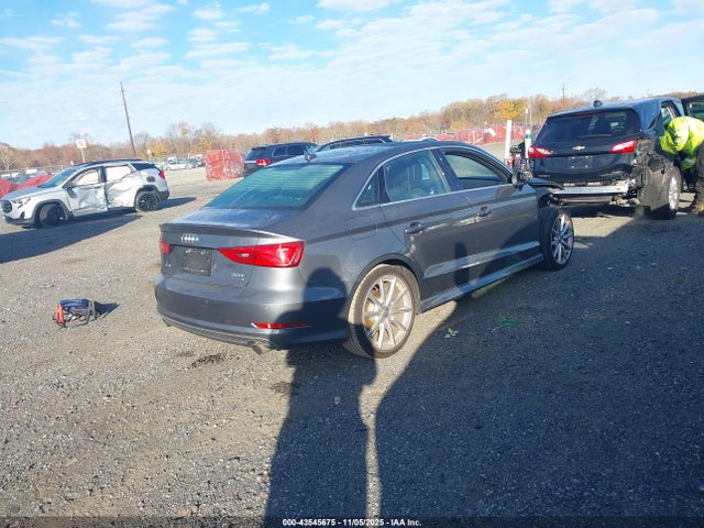 2015 AUDI A3 WAUKFGFF6F1096597 Photo 3